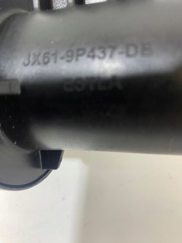 15403017990-696a239cc265f DOLOT POWIETRZA FORD 1.5 ECOBOOST JX61-6F072-DB