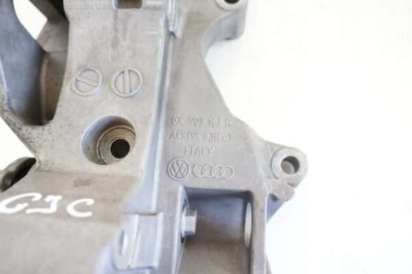 ŁAPA WSPORNIK ALTERNATORA AUDI A6 C7 EXEO 2,0TDI 03L903143R