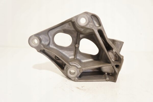 ŁAPA UCHWYT MOCOWANIE SILNIKA BMW 1 2 3 4 5 X3 X4 2.0D 6859415