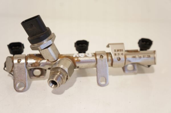 LISTWA WTRYSKOWA VW POLO SKODA FABIA SEAT IBIZA 1.0 TSI 04C133317R