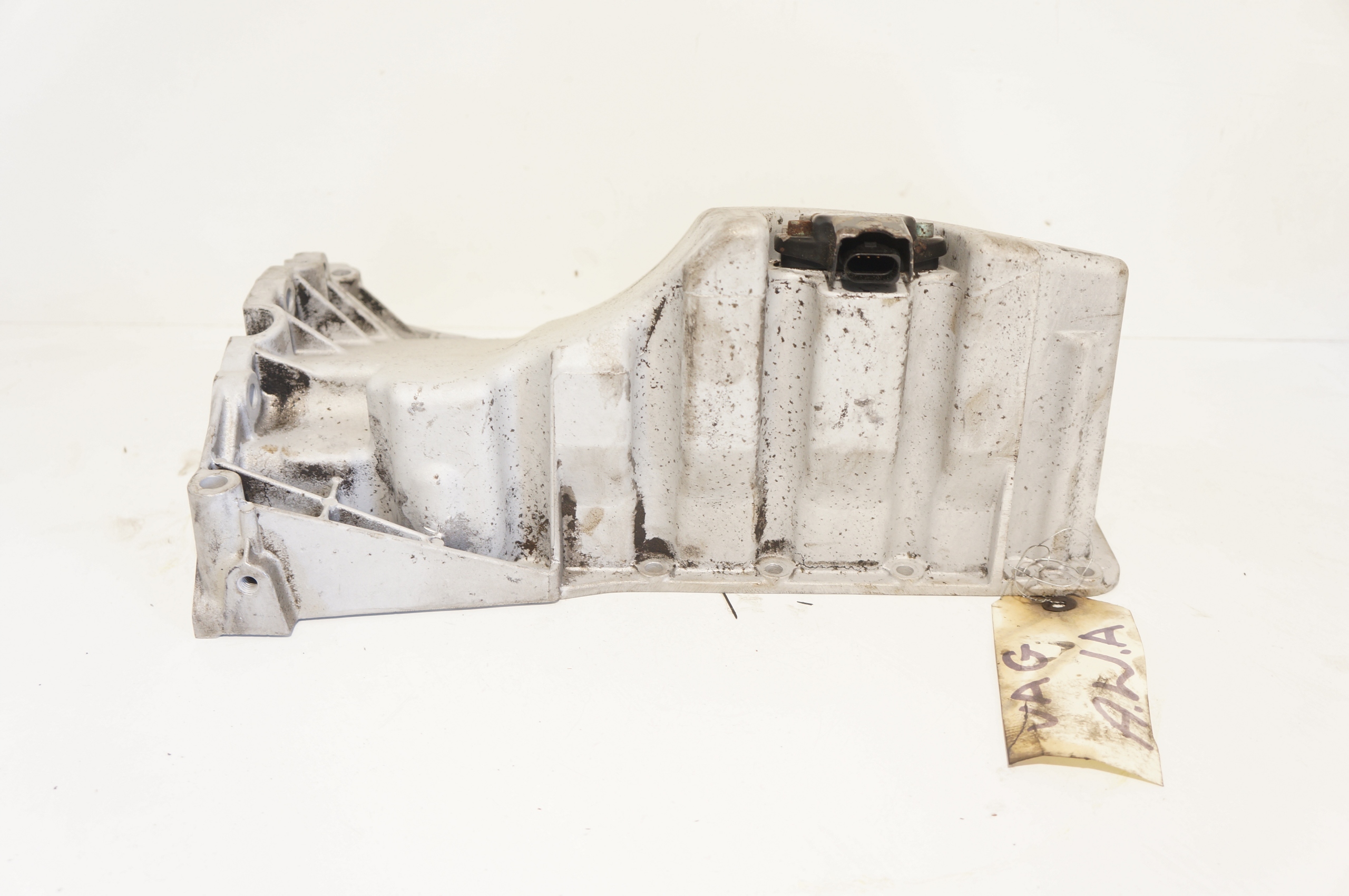 MISKA OLEJOWA AUDI A4 b6 2.0 06B103603AH