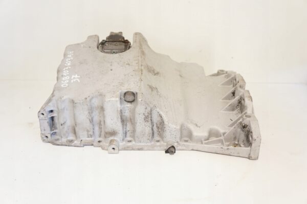 MISKA OLEJOWA AUDI A4 b6 2.0 06B103603AH