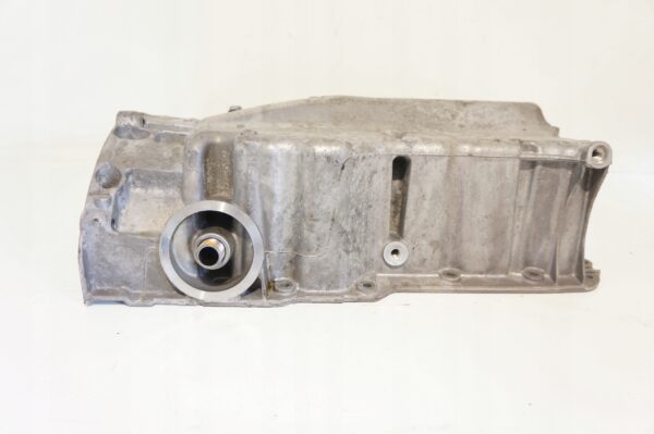 MISKA OLEJOWA VW GOLF vi 1.2 1.4 TSI 04E103603G