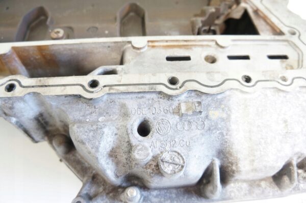 MISKA OLEJOWA AUDI A4 B8 3.0 3.2 TFSI/FSI 06E103603P