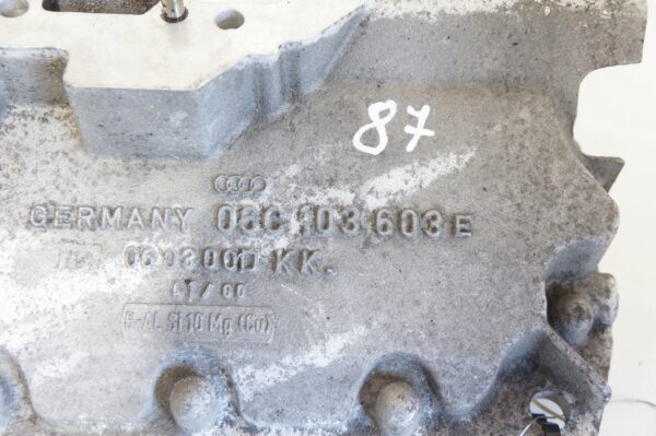 MISKA OLEJOWA AUDI A4 A6 A8 3.0 06C103603E