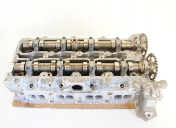 GŁOWICA SILNIKA MERCEDES w906 A6510101220 PLANOWANA