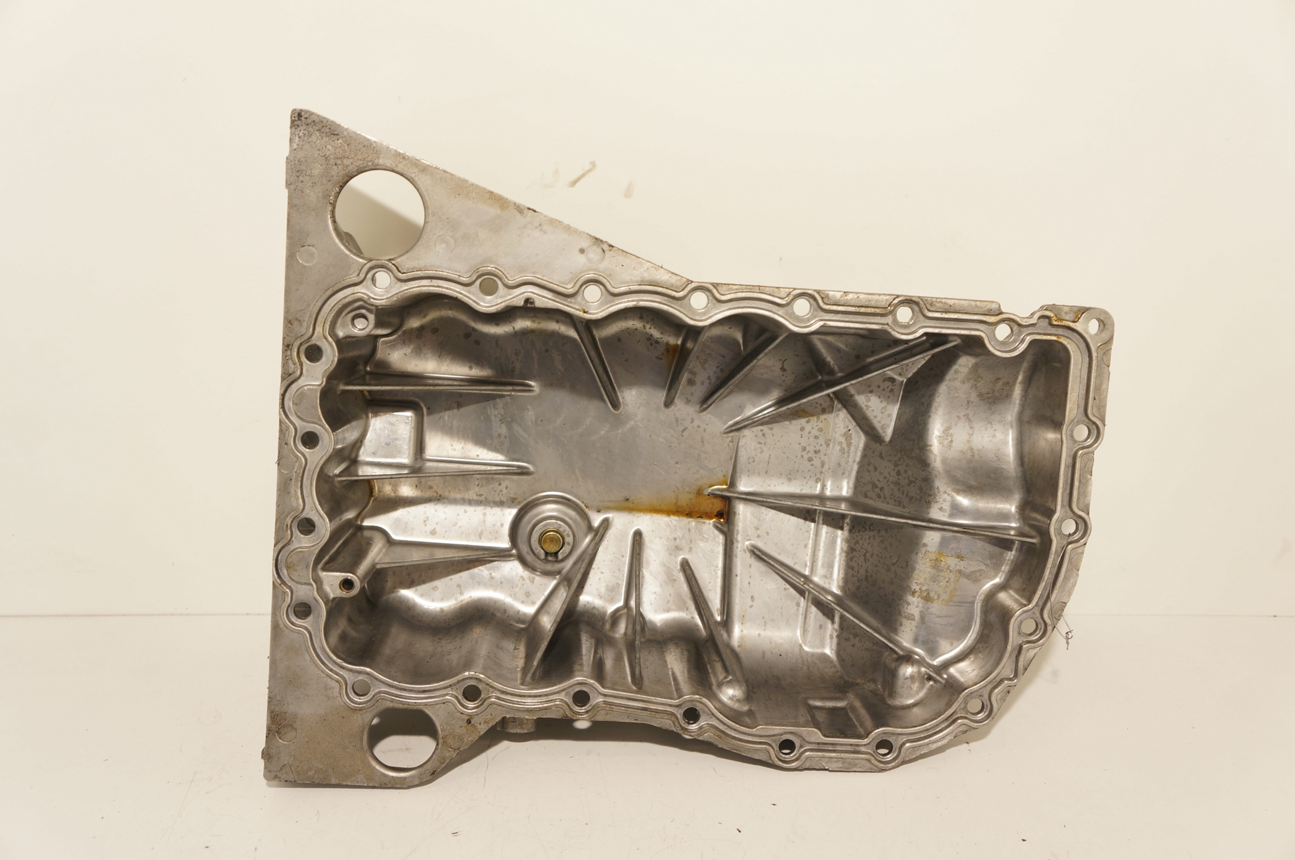 MISKA OLEJOWA RENAULT LAGUNA TRAFIC MEGANE 1.9 DCI 77 00 114 967