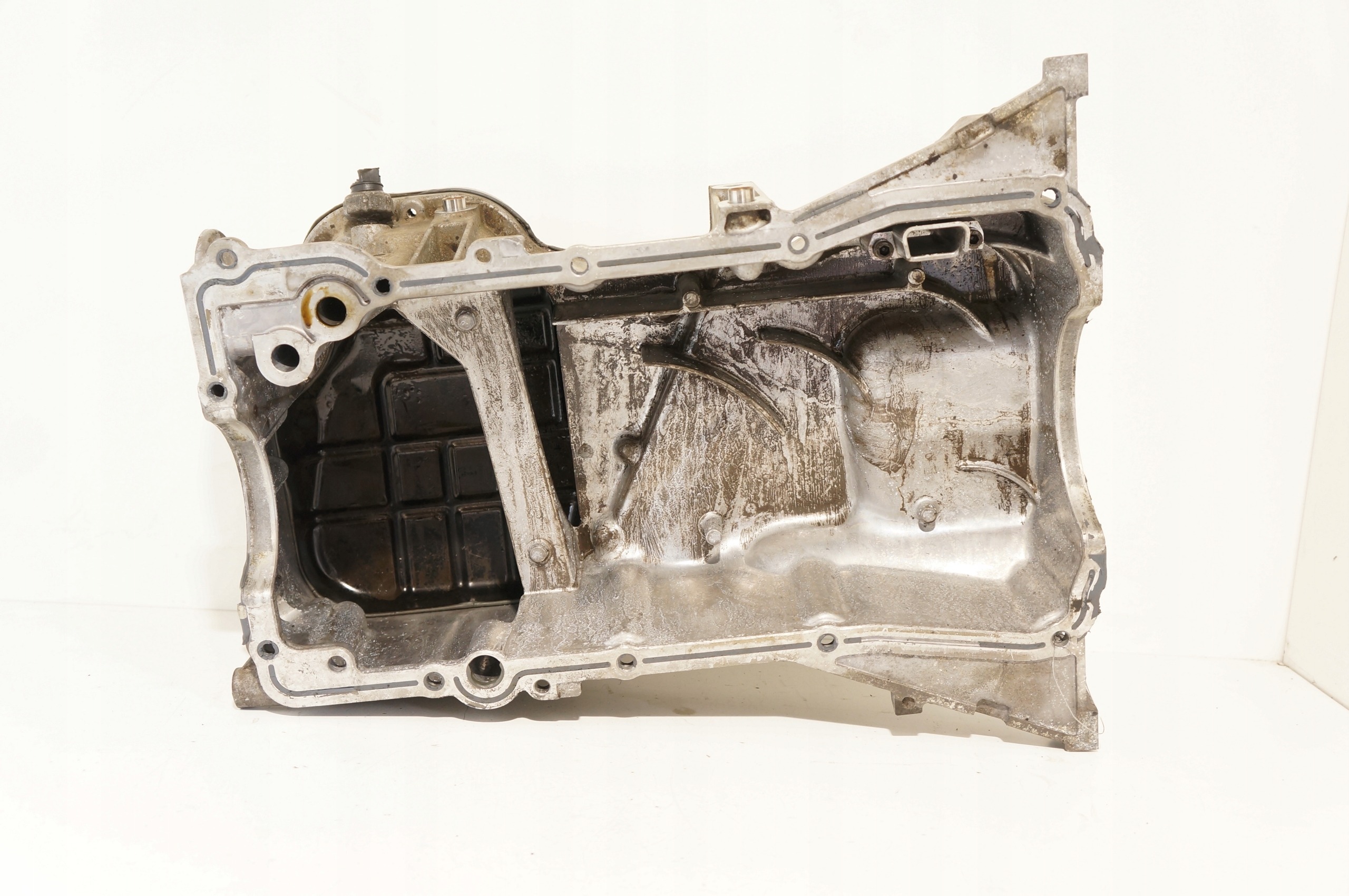 MISKA OLEJOWA NISSAN MURANO Z50 3.5 V6 VQ35DE