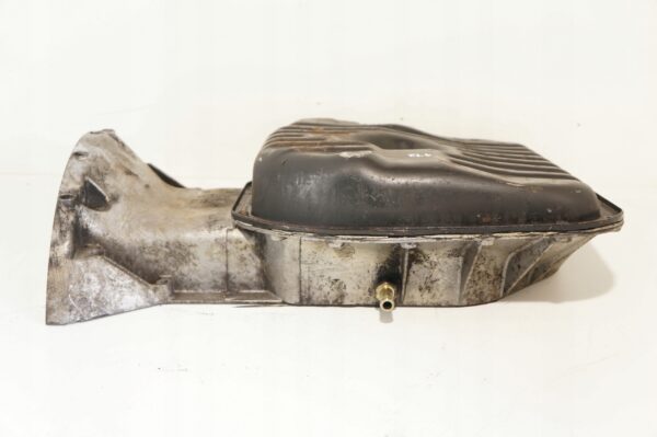 MISKA OLEJOWA NISSAN SERENA CABSTAR 2.3D LD23