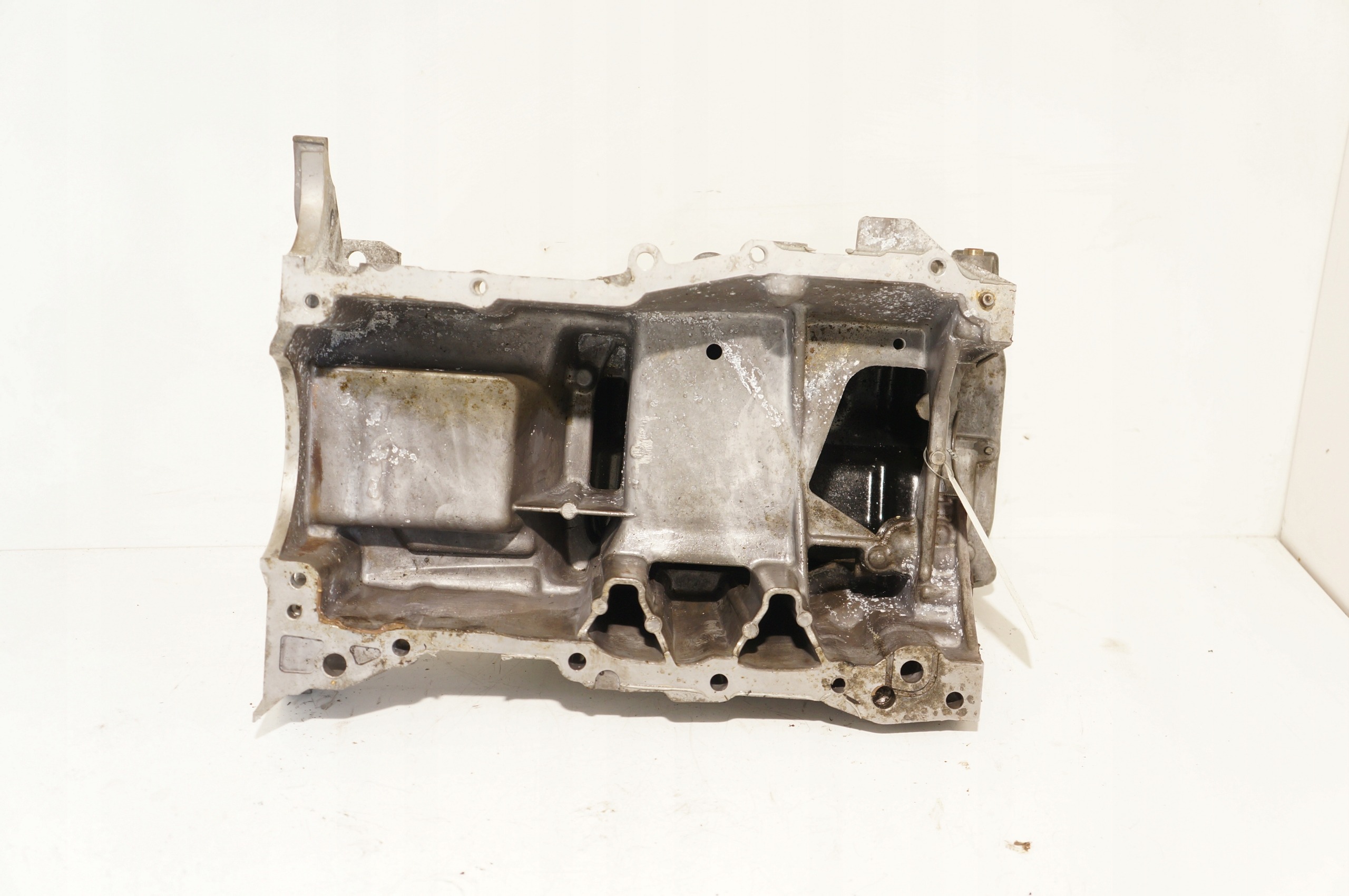 MISKA TOYOTA LEXUS 1,8 HYBRID 2ZR 10240