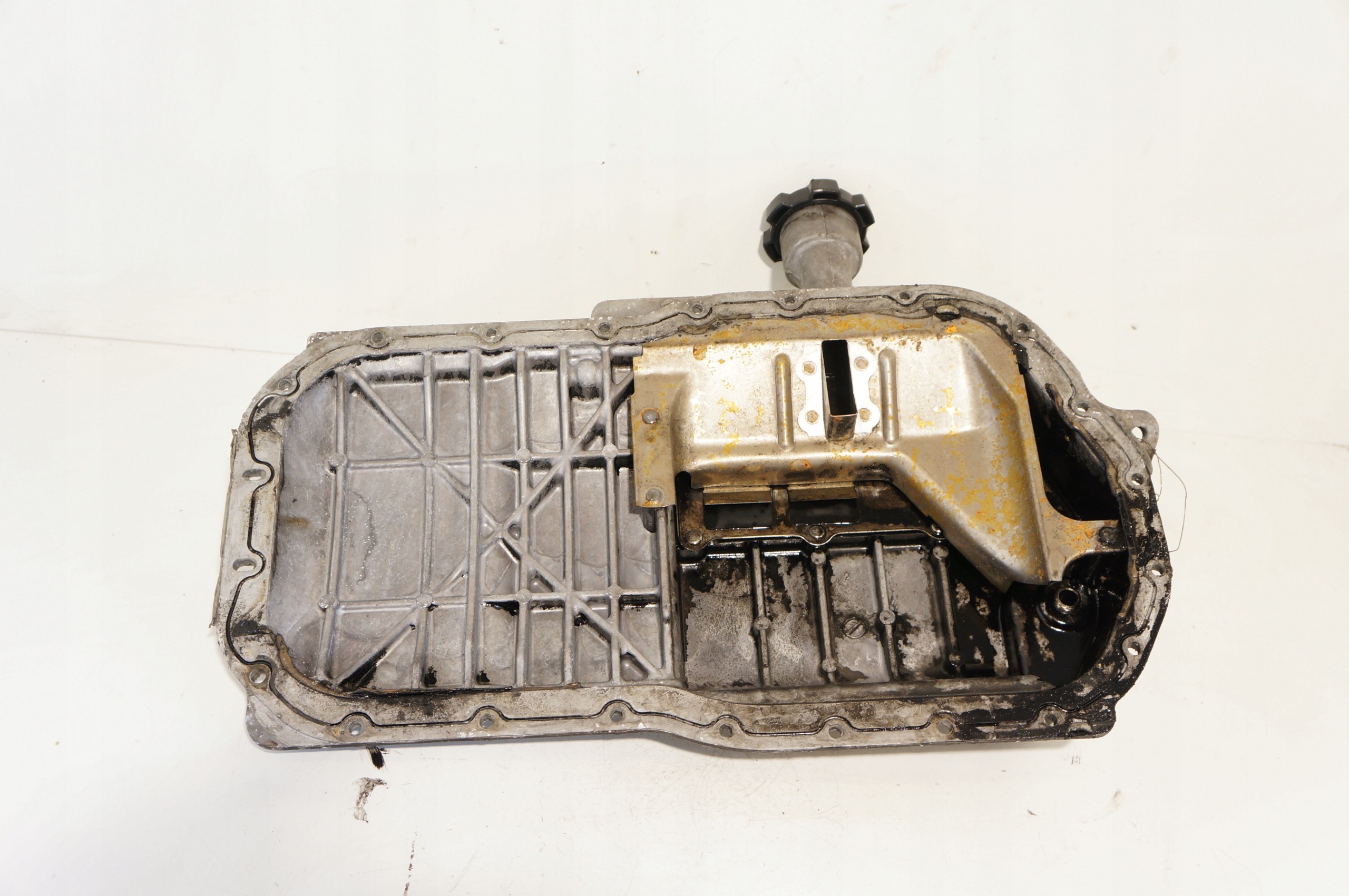 MISKA OLEJOWA TOYOTA ESTIMA EMINA PICNIC 2.2D 11402-64020