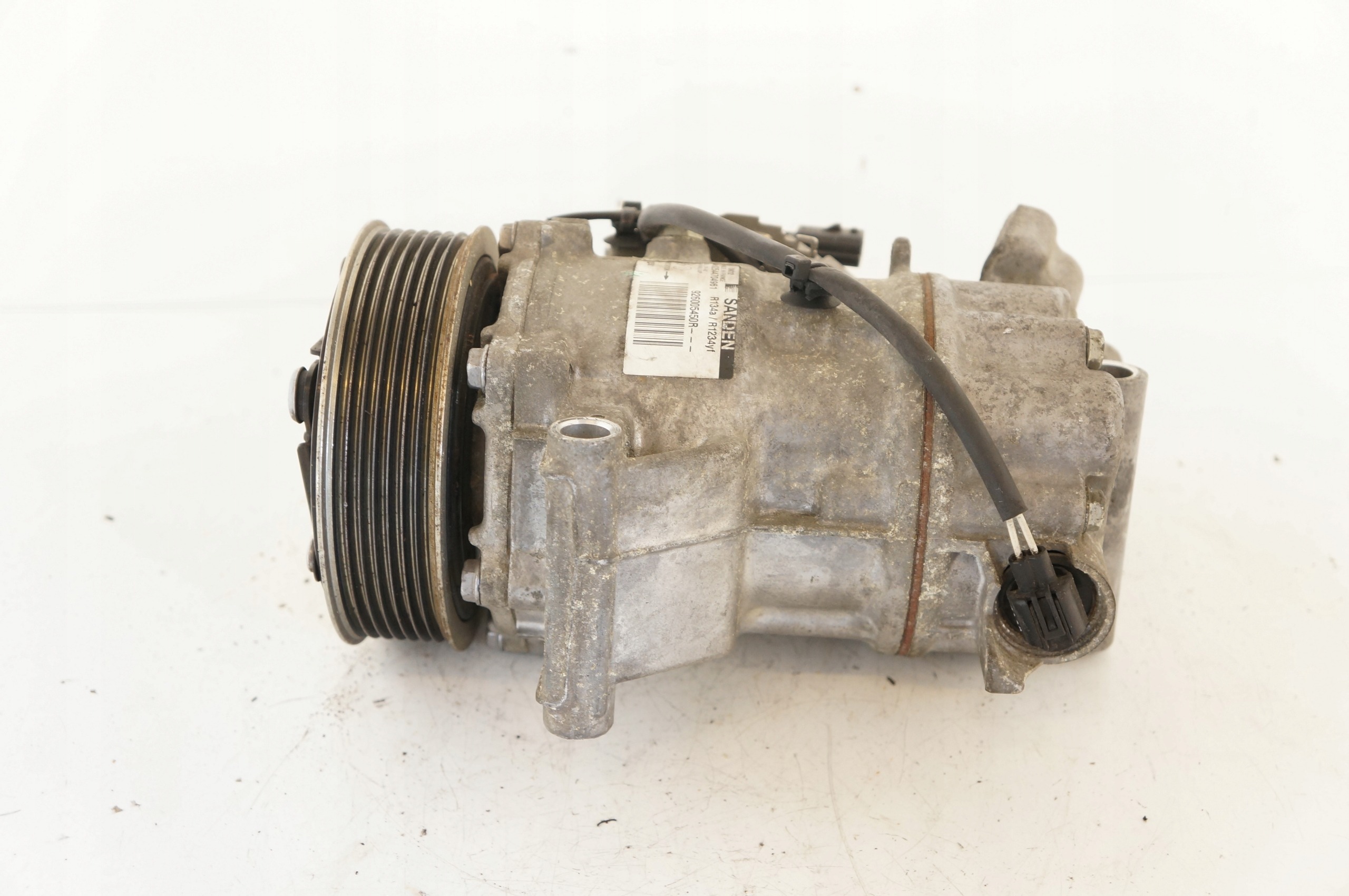 KOMPRESOR KLIMATYZACJI RENAULT CLIO IV 0.9 TCE 926005450r