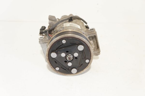 KOMPRESOR KLIMATYZACJI RENAULT CLIO IV 0.9 TCE 926005450r