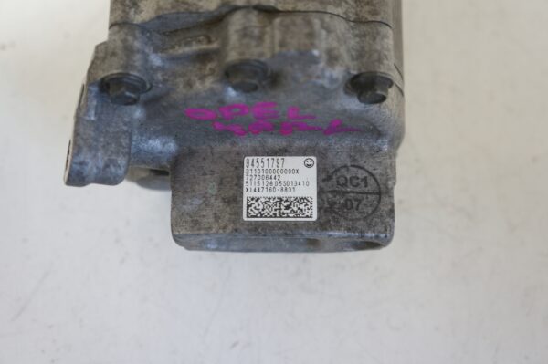 KOMPRESOR KLIMATYZACJI OPEL KARL 1.0 94551797 447160-8831