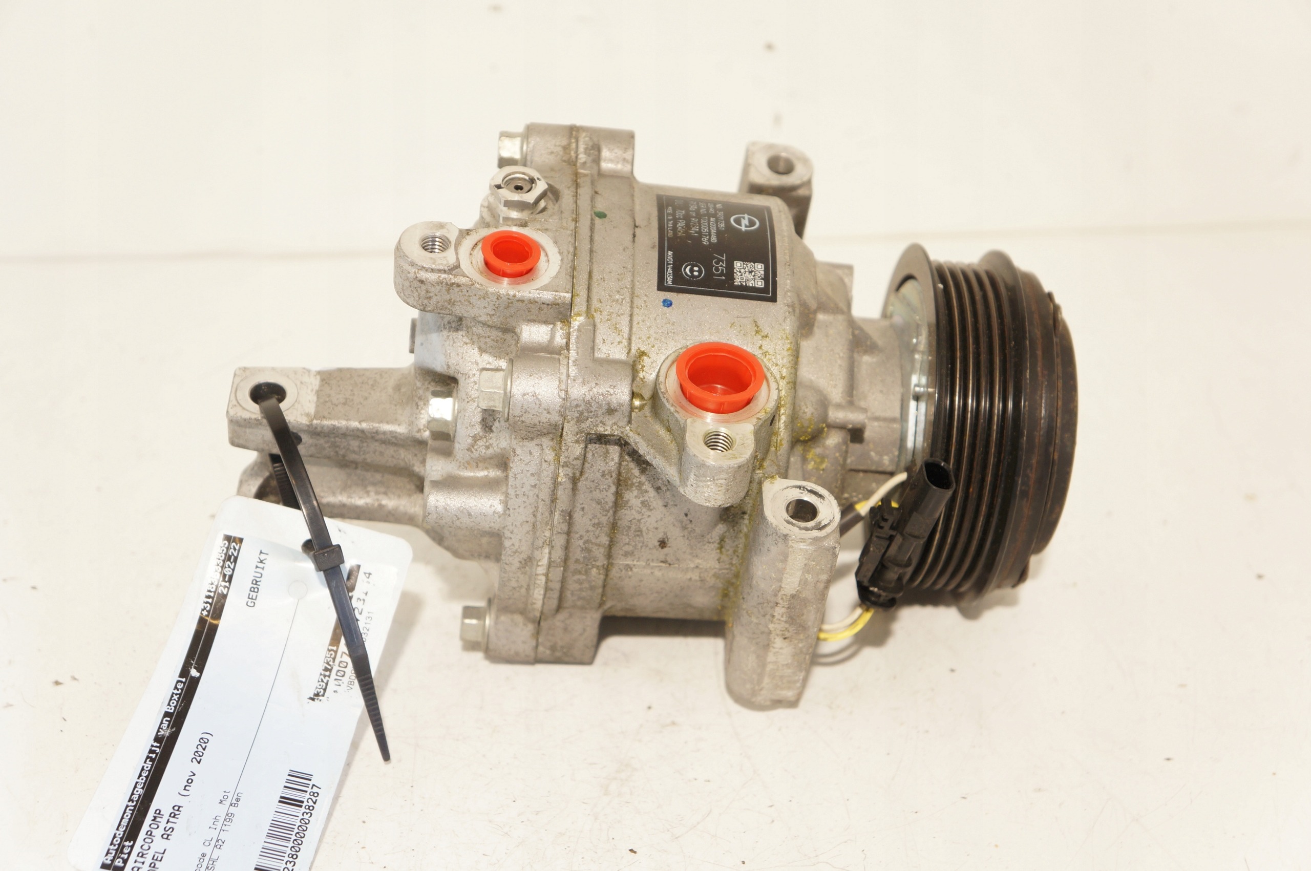 KOMPRESOR KLIMATYZACJI OPEL ASTRA K 1,2T 39217351