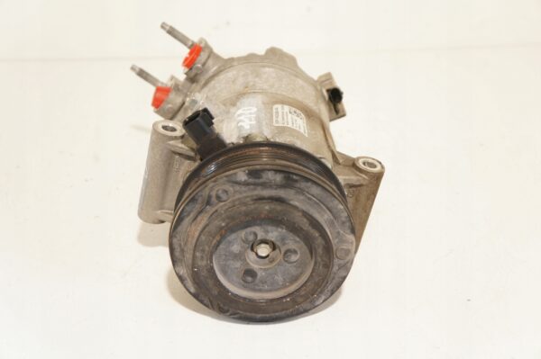 KOMPRESOR KLIMATYZACJI ECOSPORT 1,0 JX61-19D629-HA