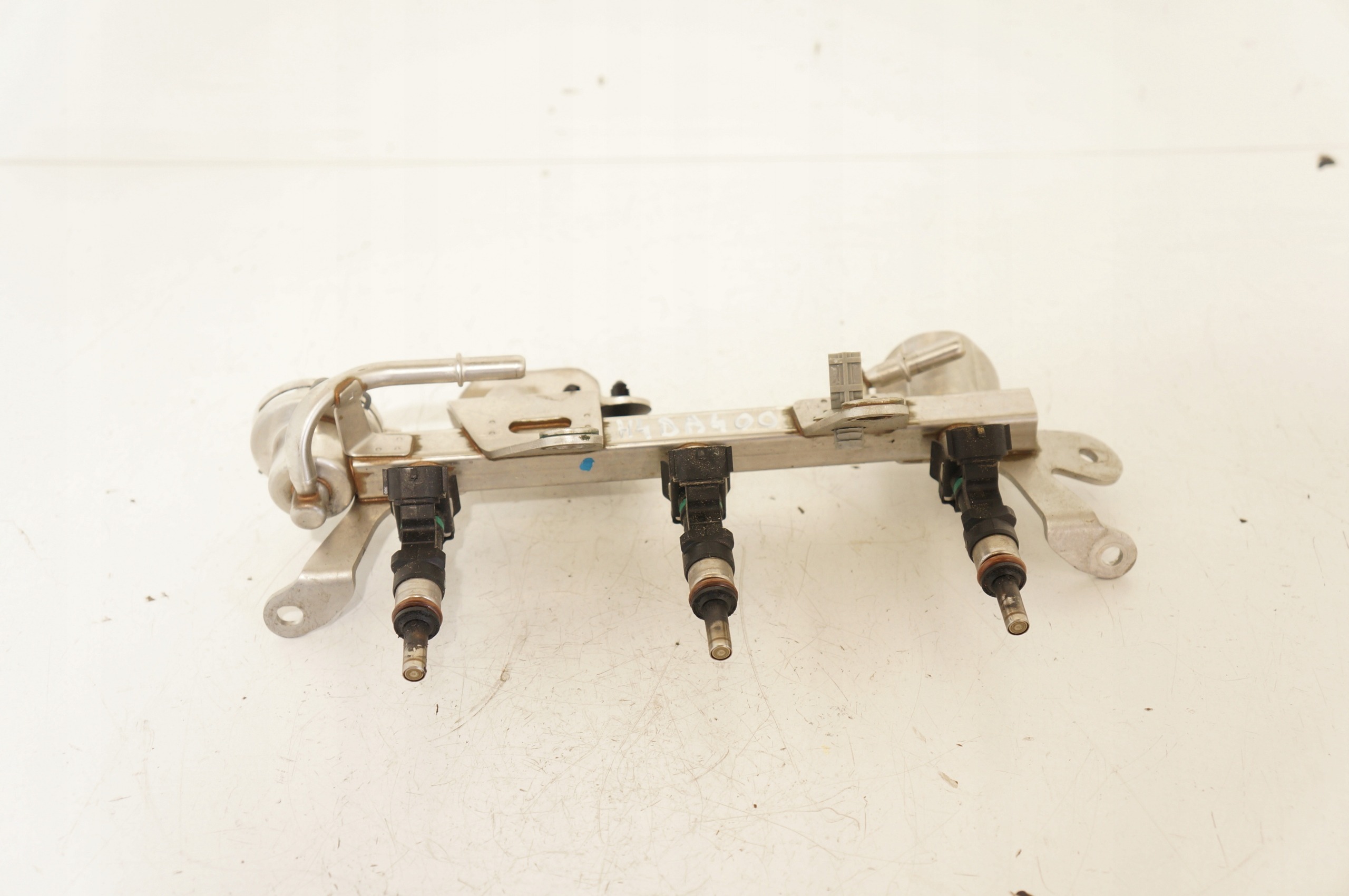 LISTWA WTRYSKOWA RENAULT TWINGO 1.0 SCE 175201470R