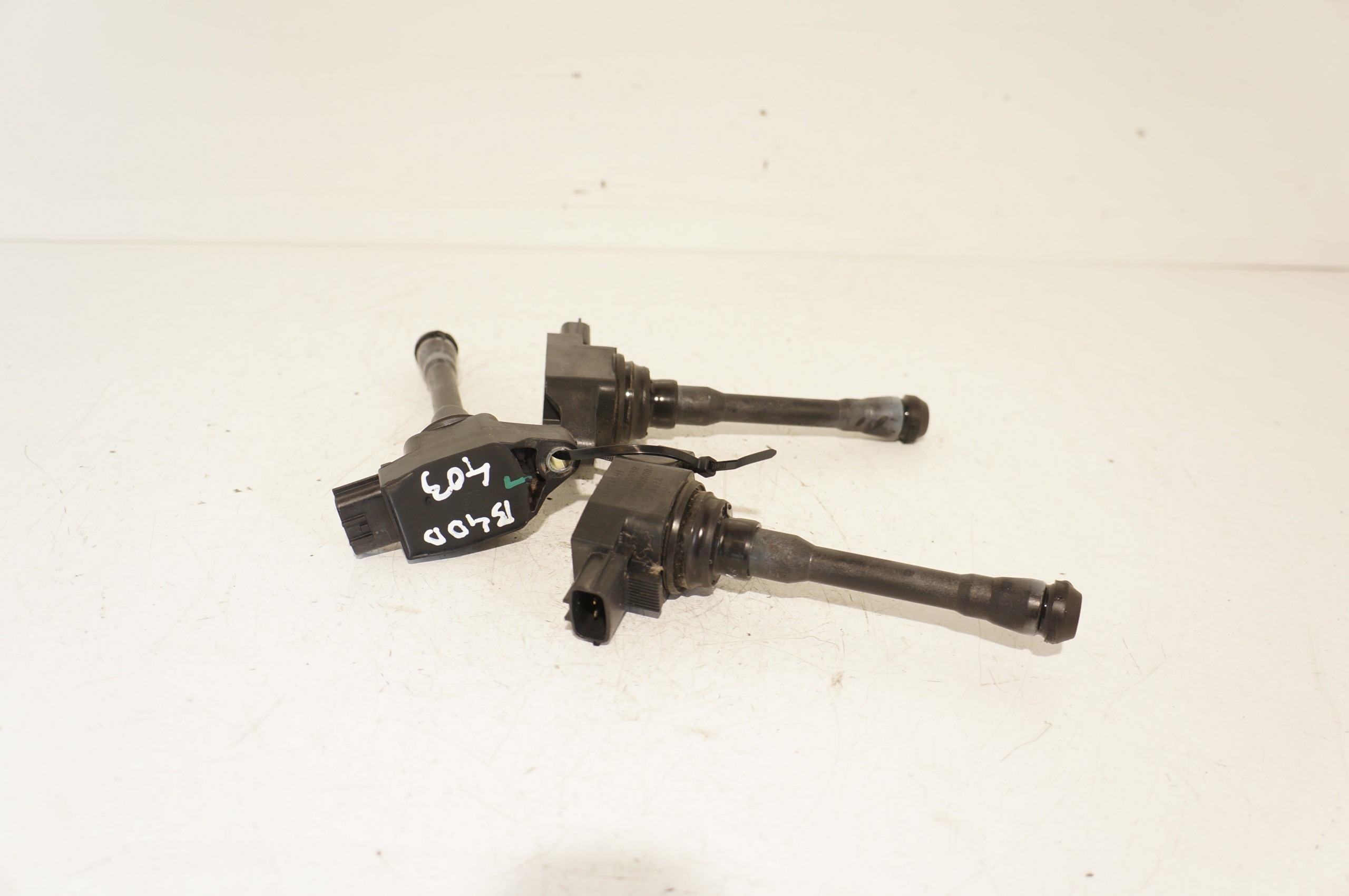 CEWKI ZAPŁONOWE RENAULT TWINGO III 1.0 SCE 224330360R