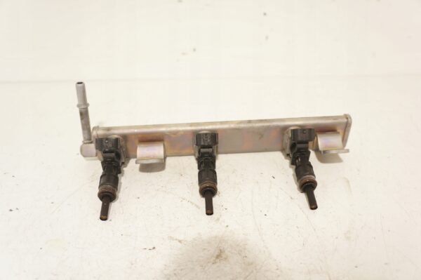 LISTWA WTRYSKOWA RENAULT TWINGO III 1.0 SCE 175200086R 166007686R