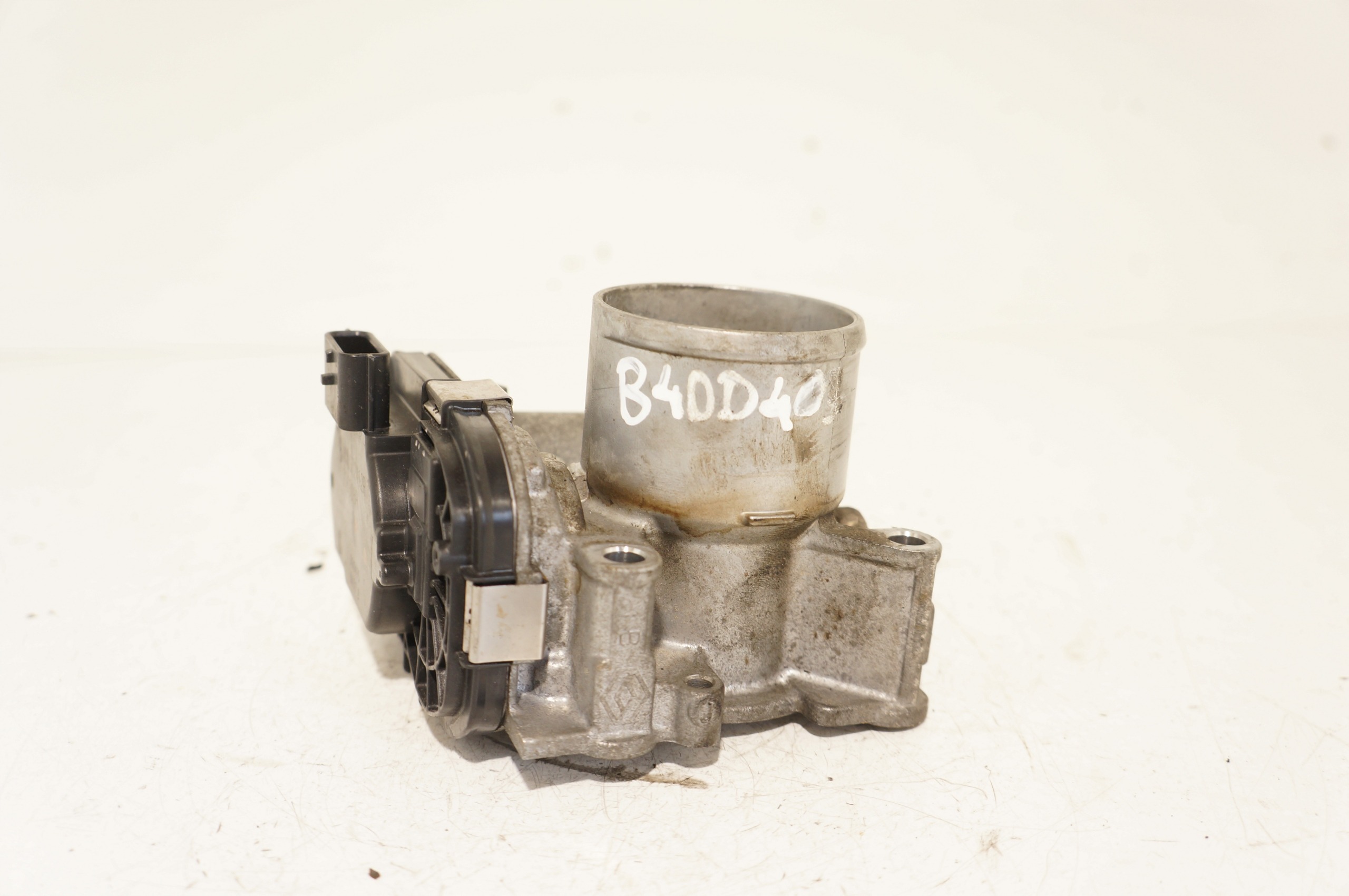 PRZEPUSTNICA RENAULT TWINGO III 1.0 SCE 161206308R