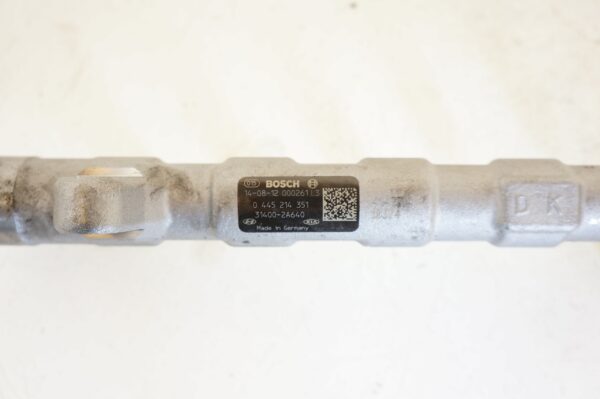 LISTWA WTRYSKOWA HYUNDAI KIA I30 II IX20 TUCSON 1,6 CRDI 0445214351