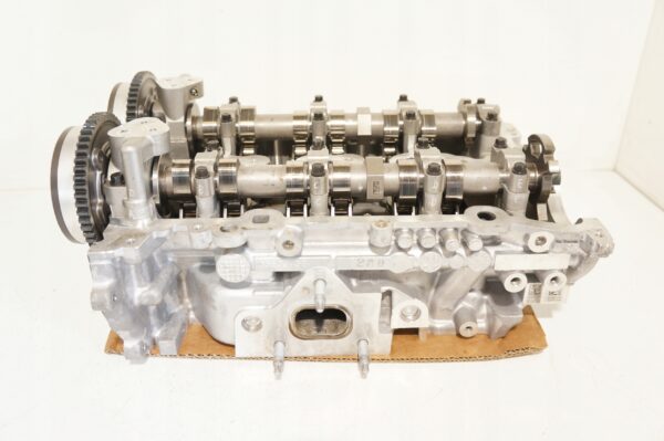 GŁOWICA SILNIKA OPEL CORSA KARL 1.0 B10XE PLANOWANA