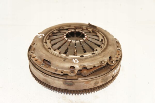 KOŁO DWUMASOWE SPRZĘGŁO FIAT OPEL ASTRA CORSA 1.3 CDTI 55564199 9223223