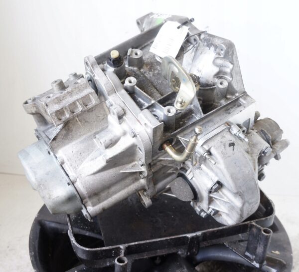 SKRZYNIA BIEGÓW PEUGEOT 208 2008 1.6 HDI 20ET31