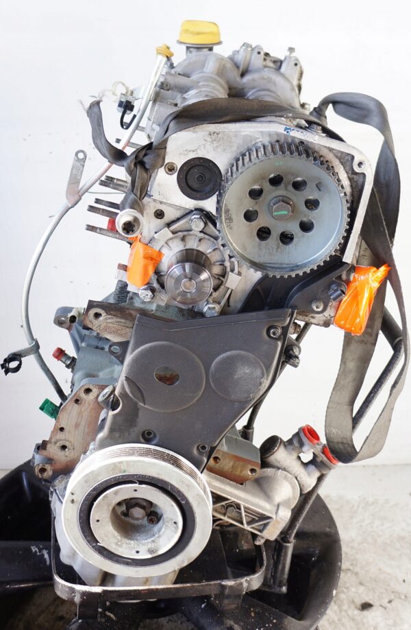 SILNIK ENGINE FIAT STILO BRAVO CROMA ALFA 147 1.9 JTD 937A5000
