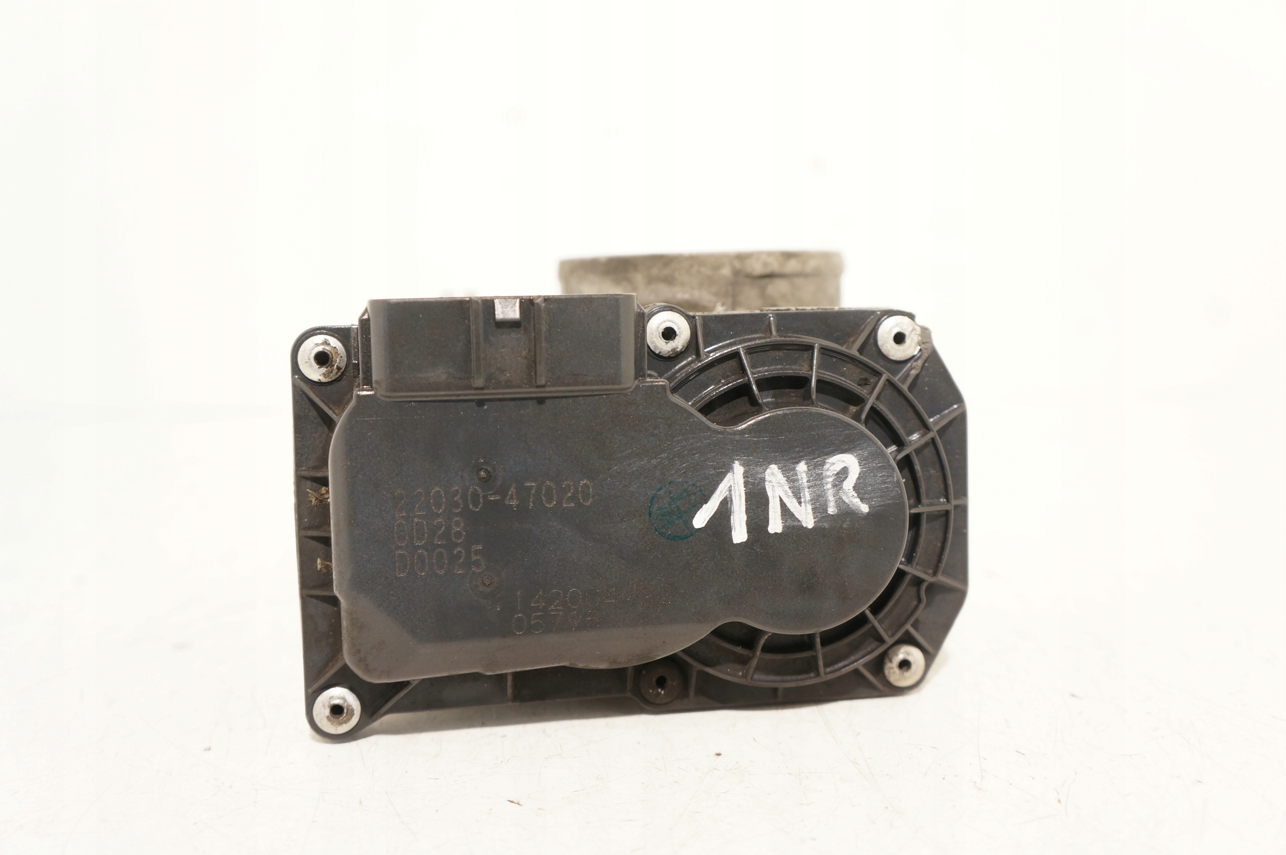 PRZEPUSTNICA TOYOTA AURIS COROLLA 1.3 1NR 22030-47020