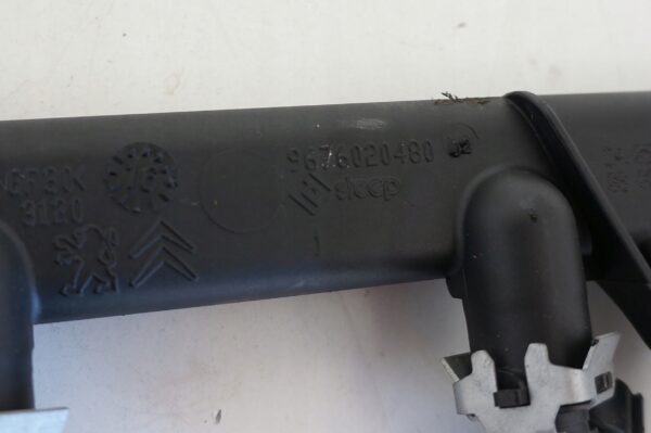 LISTWA WTRYSKOWA PEUGEOT 308 CITROEN C3 1,2VTI 9676020480