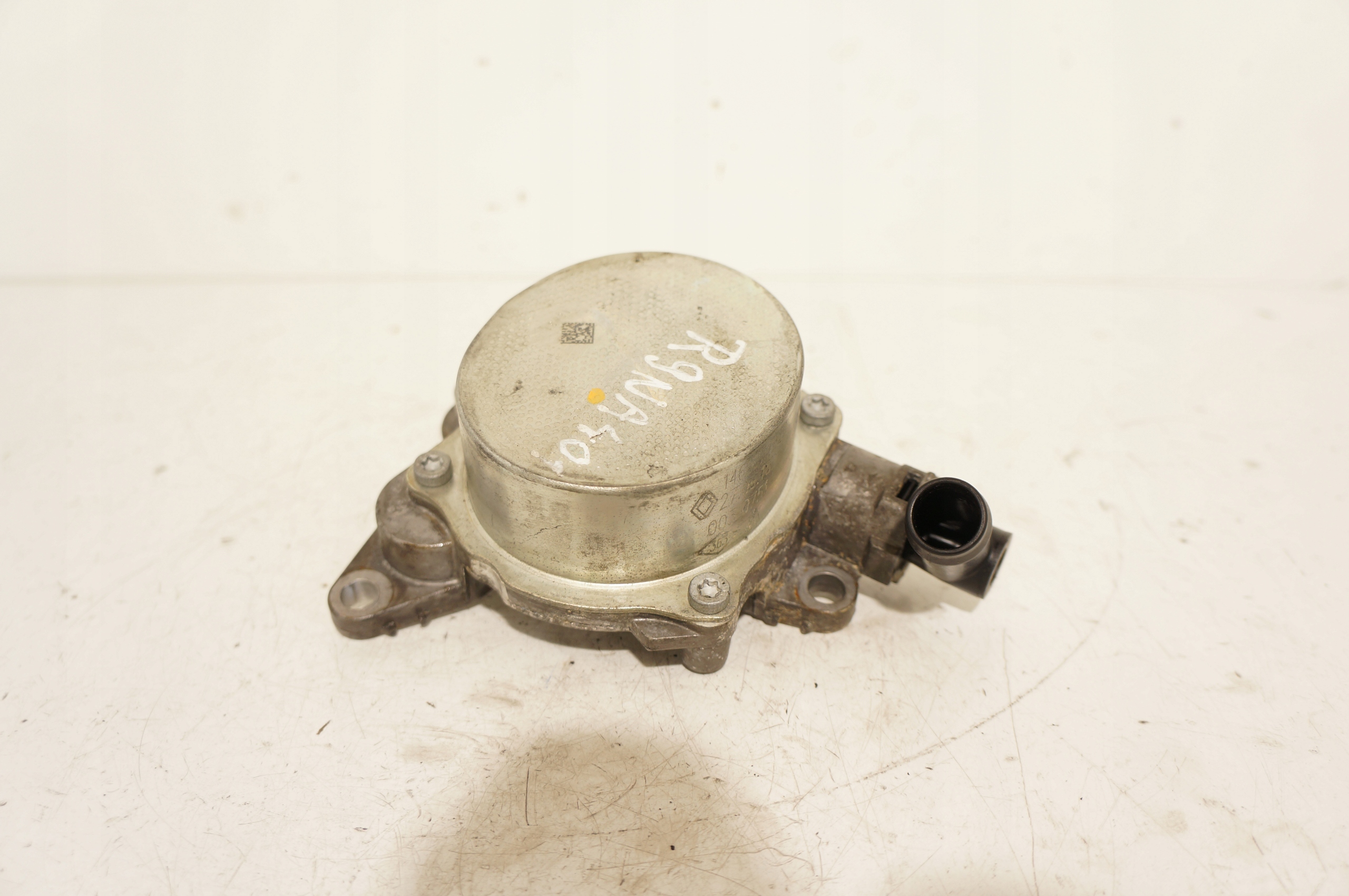 POMPA VACUM OLEJU RENAULT KADJAR NISSAN QASHQAI 1.7 DCI 146507293R