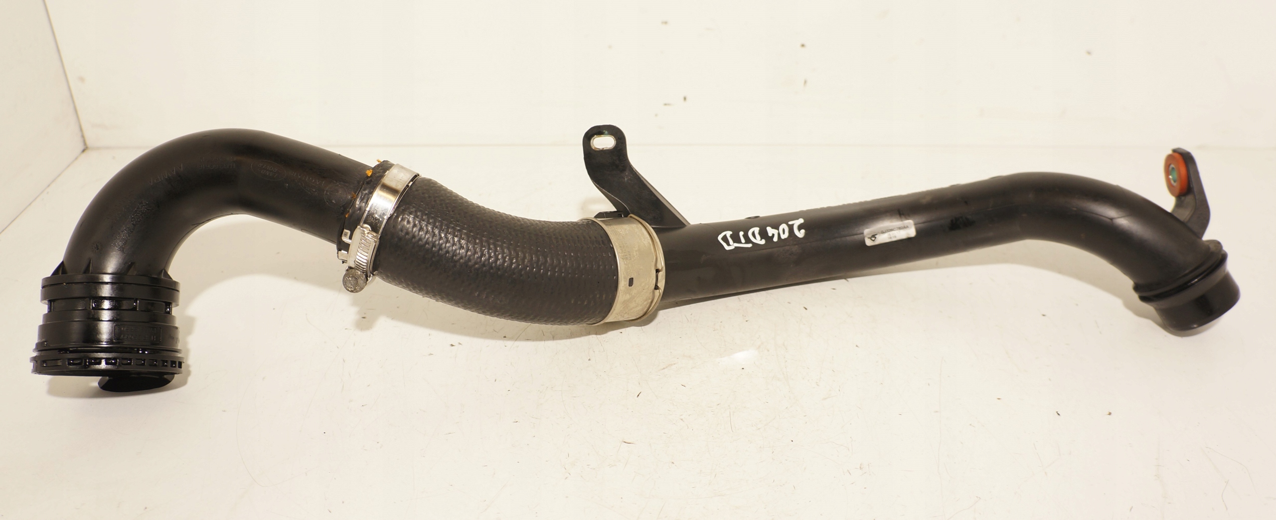 RURA WĄŻ INTERCOOLERA LANDROVER DISCOVERY SPORT EVOQUE 2.0D GJ32-6C782