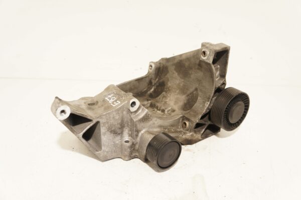 16888289619-69692cc42b655 ŁAPA PODSTAWA ALTERNATORA WSPORNIK BMW 1 E87 3 E90 2,0D N47D20C 7802639