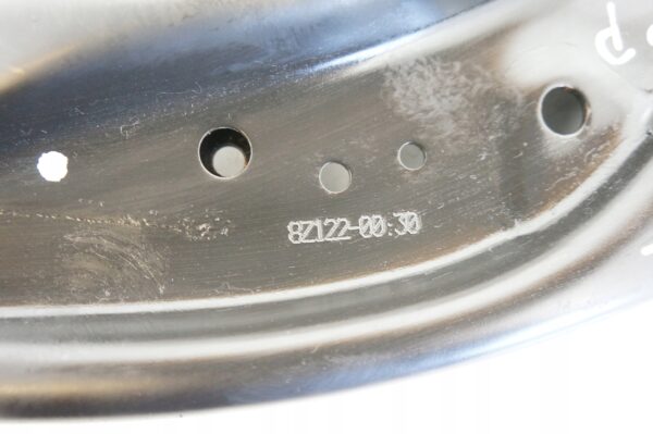 WAHACZ PRAWY PRZÓD NISSAN X-TRAIL T32 8Z06