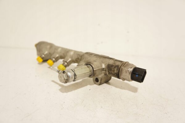 16964974207-69692b90b9b6f LISTWA WTRYSKOWA OPEL ASTRA ZAFIRA 1.7 CDTI 55PP05