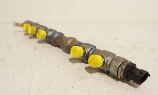 LISTWA WTRYSKOWA FIAT DOBLO FIORINO CORSA 1,3 JTD EURO 5 0445214239