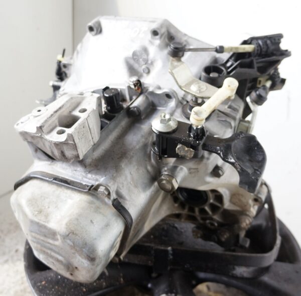 SKRZYNIA BIEGÓW PEUGEOT 208 CITROEN C3 1.2 VTI 20CR14