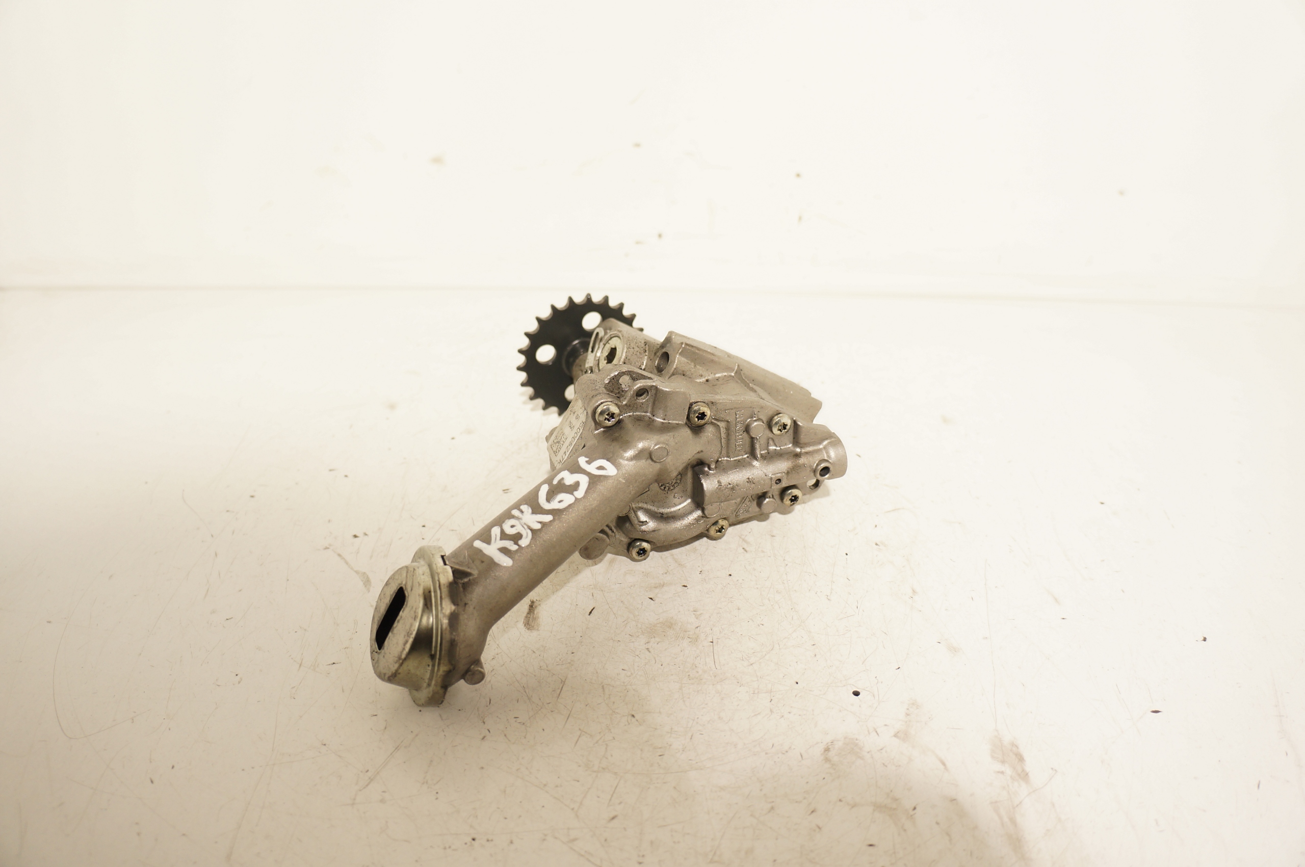 POMPA OLEJU MERCEDES RENAULT 1,5 DCI CDI K9K636 150008247R