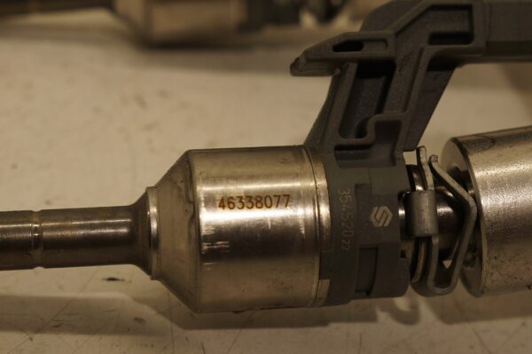 LISTWA WTRYSKOWA FIAT 500X JEEP 500X COMPASS 1,3 16V 46338802