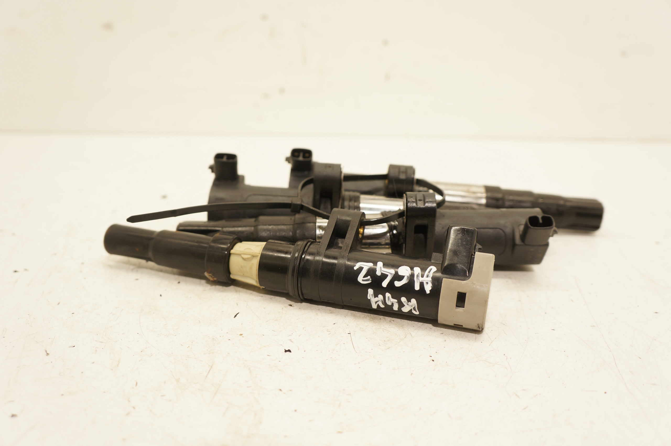 CEWKI ZAPŁONOWE DACIA DUSTER 1.6 16V 8200765882