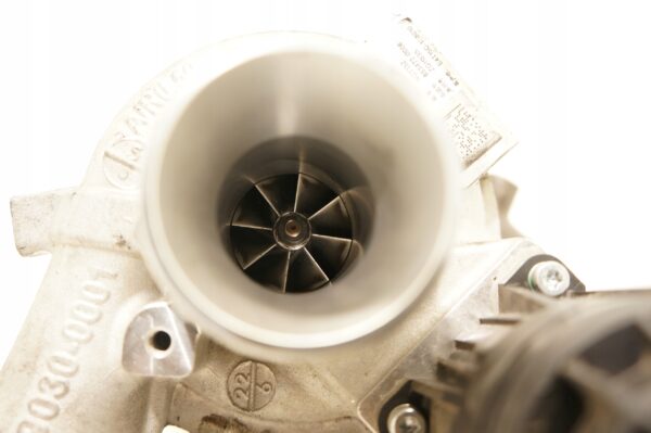 TURBOSPRĘŻARKA TURBO CHERY TIGGO DR MOTOR 1.5TCI E4T15C-1118010