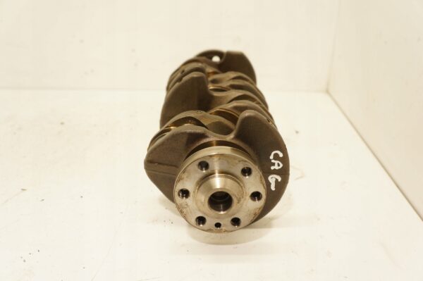 WAŁ KORBOWY GOLF A4 B8 PASSAT 2.0TDI CAG 38AA