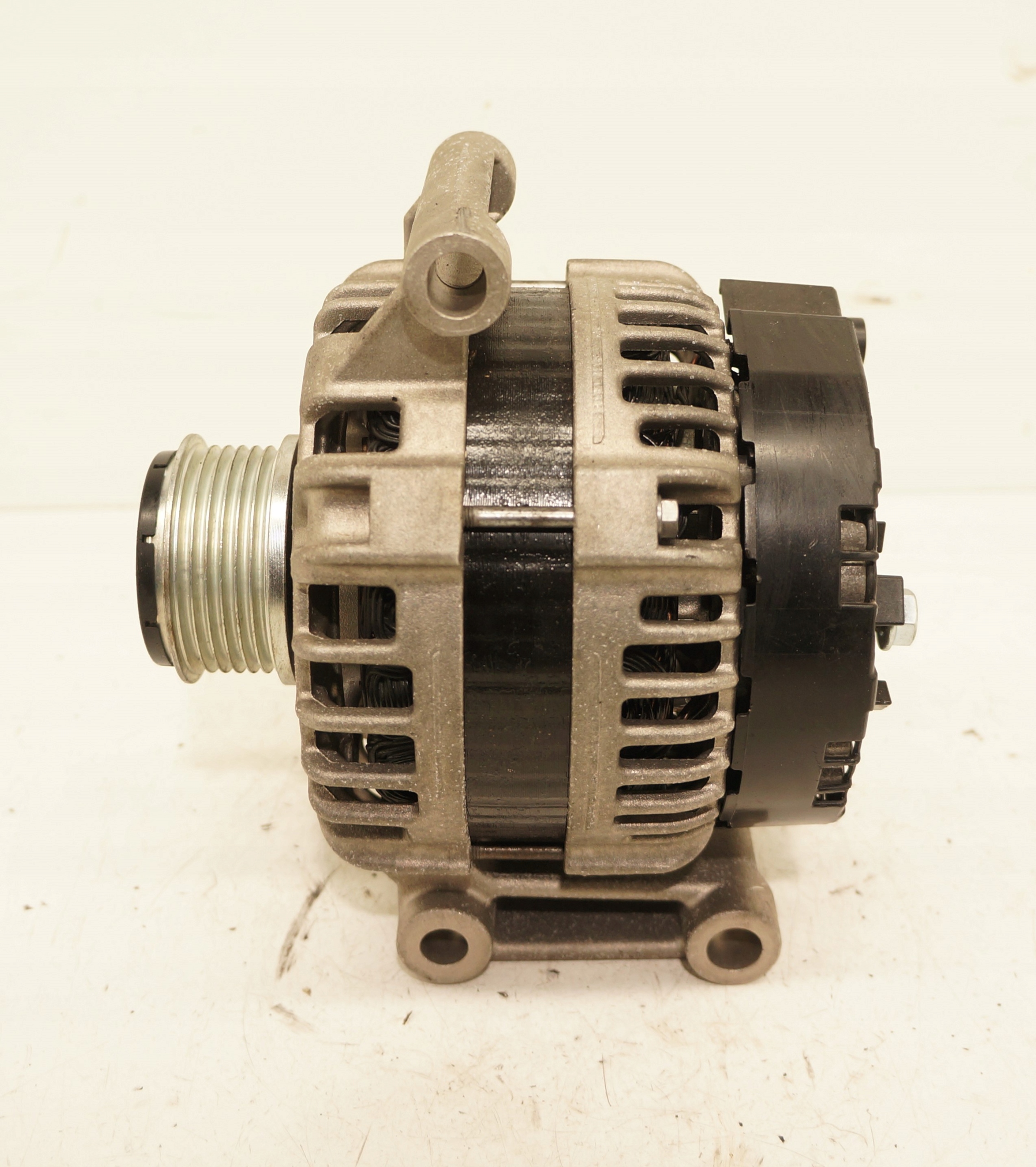 ALTERNATOR SILNIKA FORD TRANSIT MK7 2,3 16V GZFA 6CIT-10300-AC 0121615001