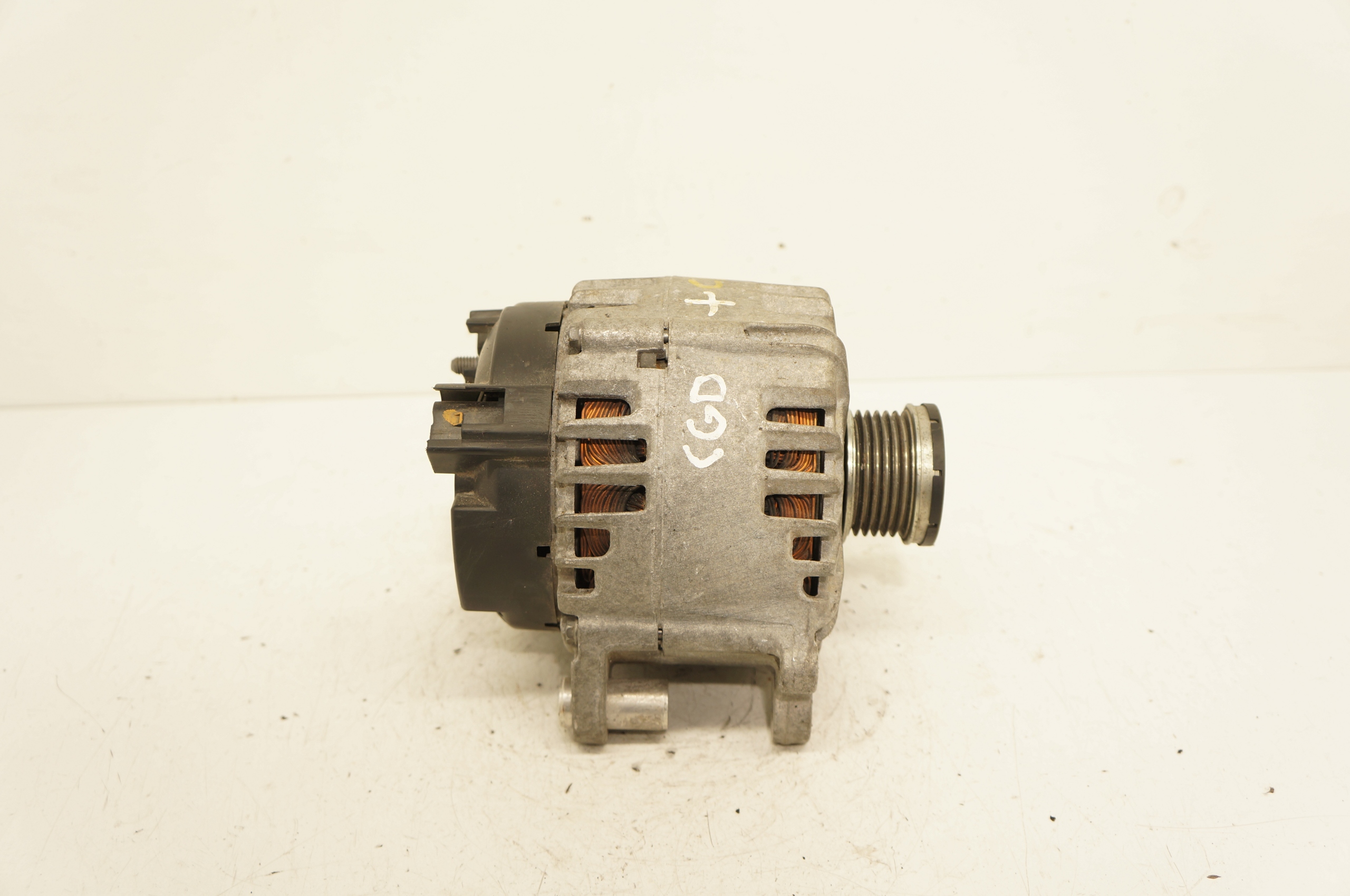 ALTERNATOR VW GOLF VI A3 1,4 TSI CAX CDG 03C903024F