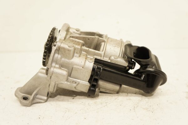 POMPA OLEJU VW POLO SKODA FABIA SEAT IBIZA 1.0MPI DSG DLA 05C145208A