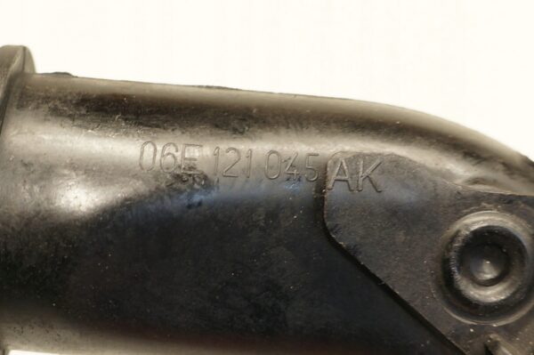 RURA MAGISTRALA WODY PORSCHE CAYENNE AUDI S4 3.0 TFSI 06E121045AK