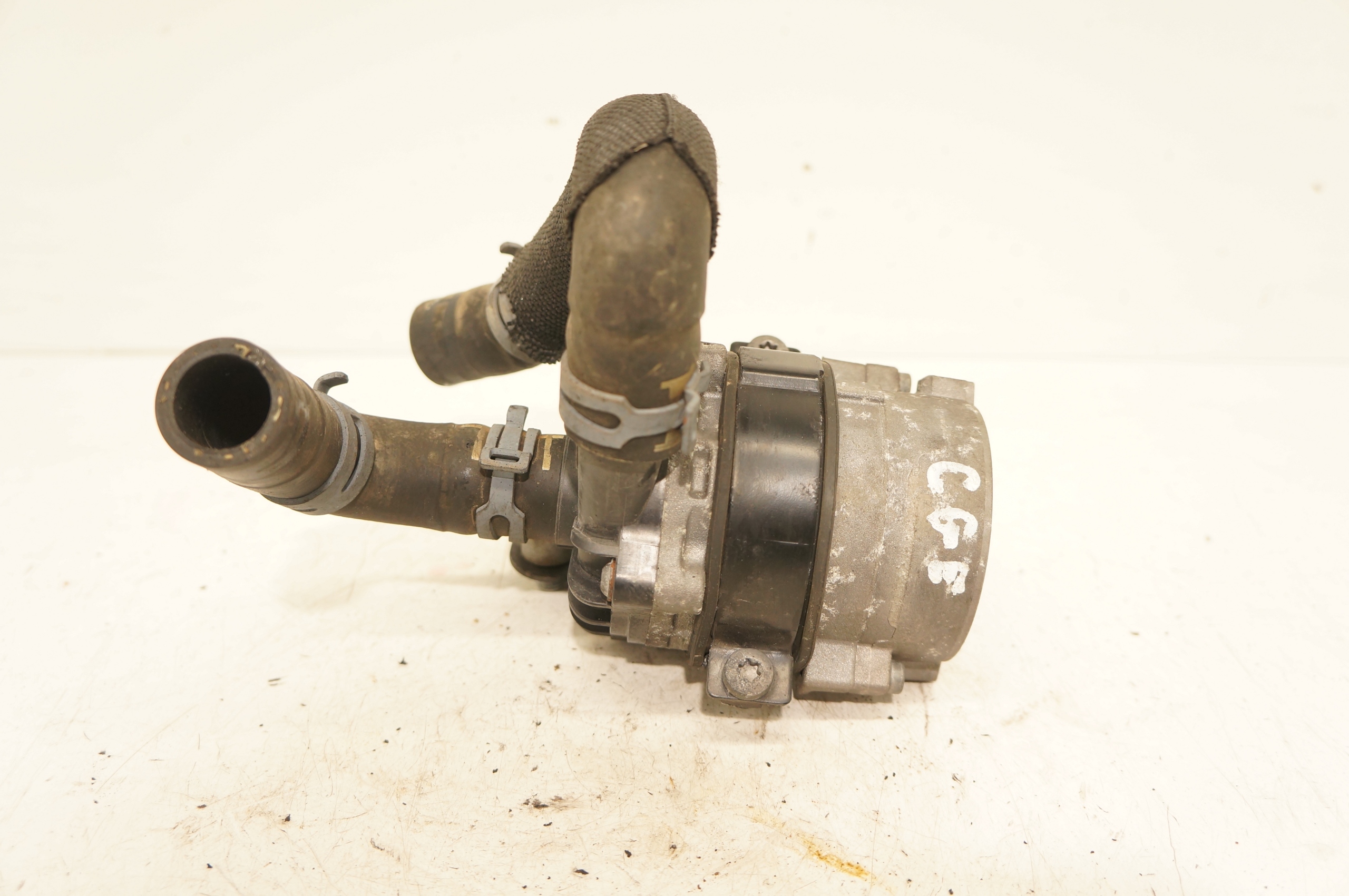 17251590073-6969229b6c0b3 DODATKOWA POMPA WODY PORSCHE CAYENNE AUDI S4 3.0 TFSI 7P0965567