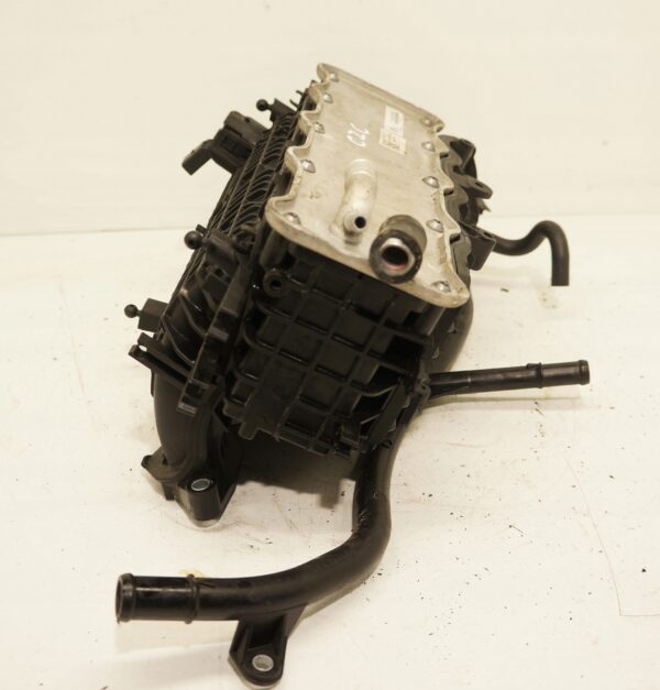 17257745594-696922258f8d3 KOLEKTOR SSĄCY AUDI VW A3 GOLF 1.4TSI 04E129711L 04E145749B 04E129709PL