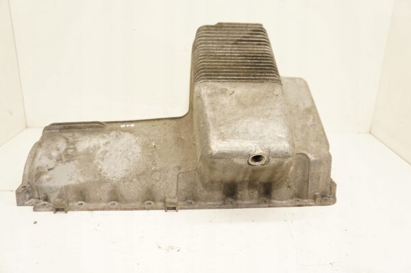 17294069146-69692046c4a3f MISKA OLEJOWA PORSCHE 944 2.5 9441012016R